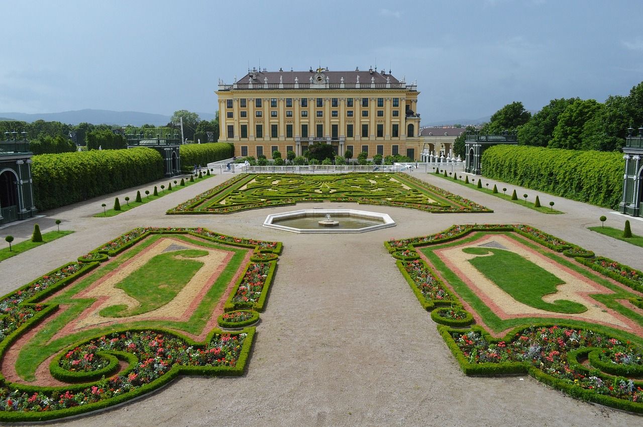 Дворец Шенбрунн – великолепное наследие династии Габсбургов
