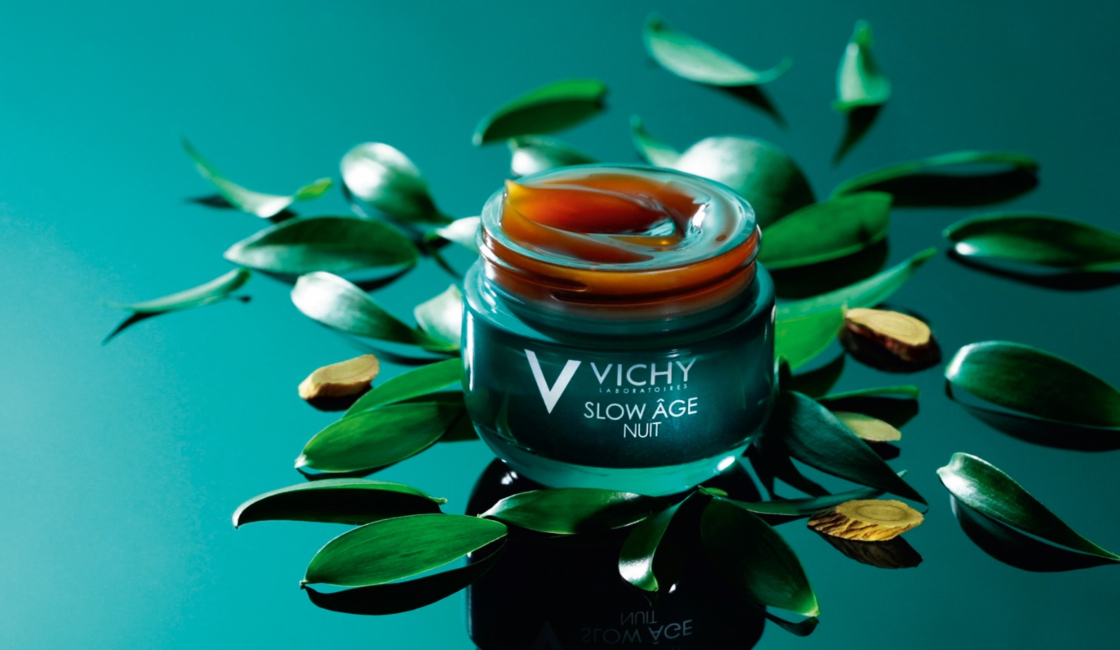Новинка от Vichy: Восстанавливающий ночной крем и маска для интенсивной оксигенации кожи Slow Age Nuit