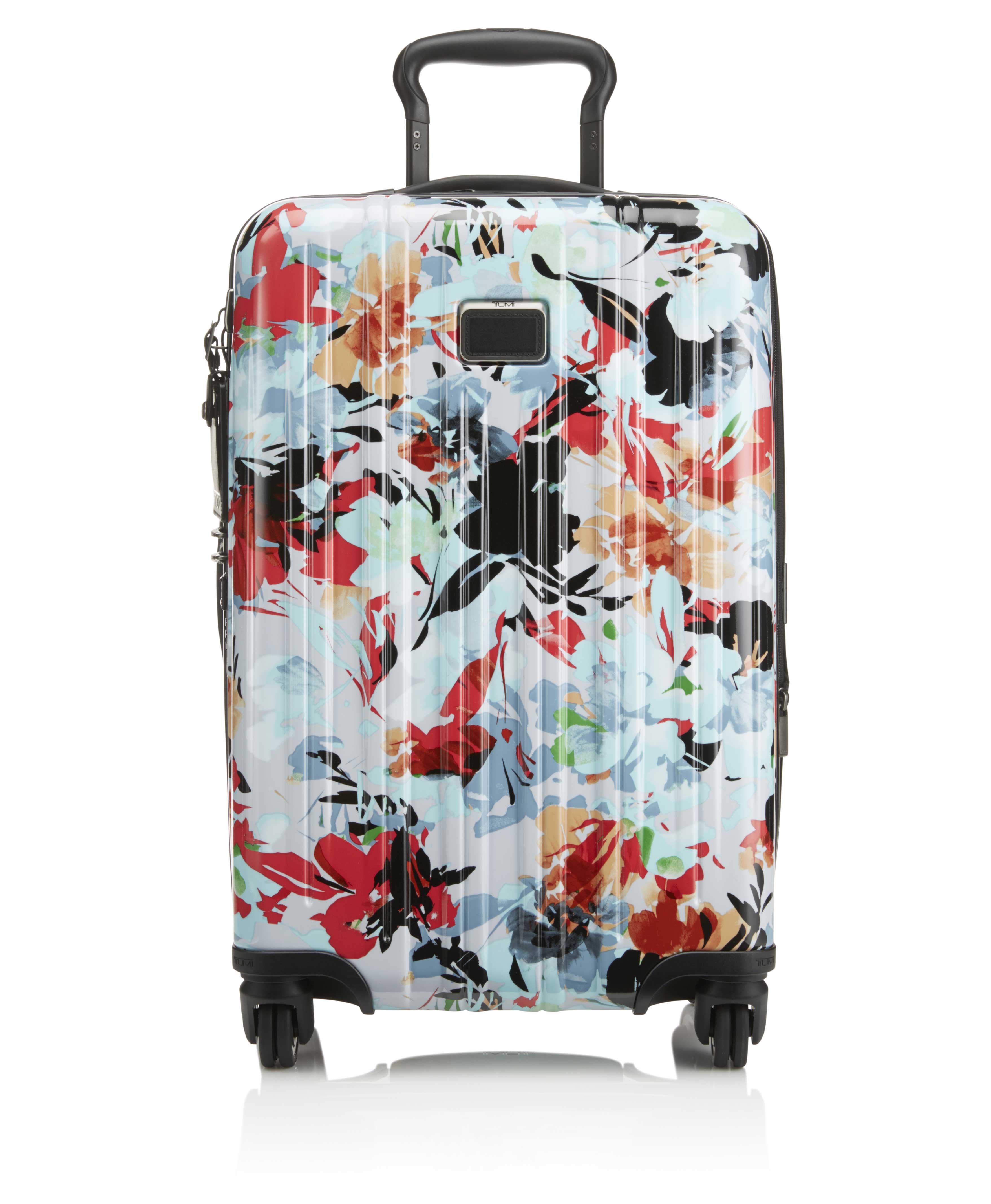 Новая коллекция сумок и аксессуаров бренда Tumi к Песаху