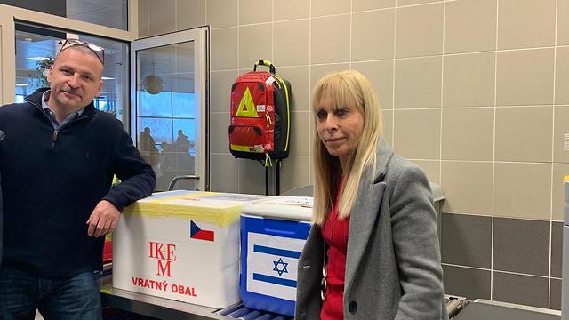 Впервые: 6 трансплантаций почек в один день благодаря обмену органами между Израилем и Чехией