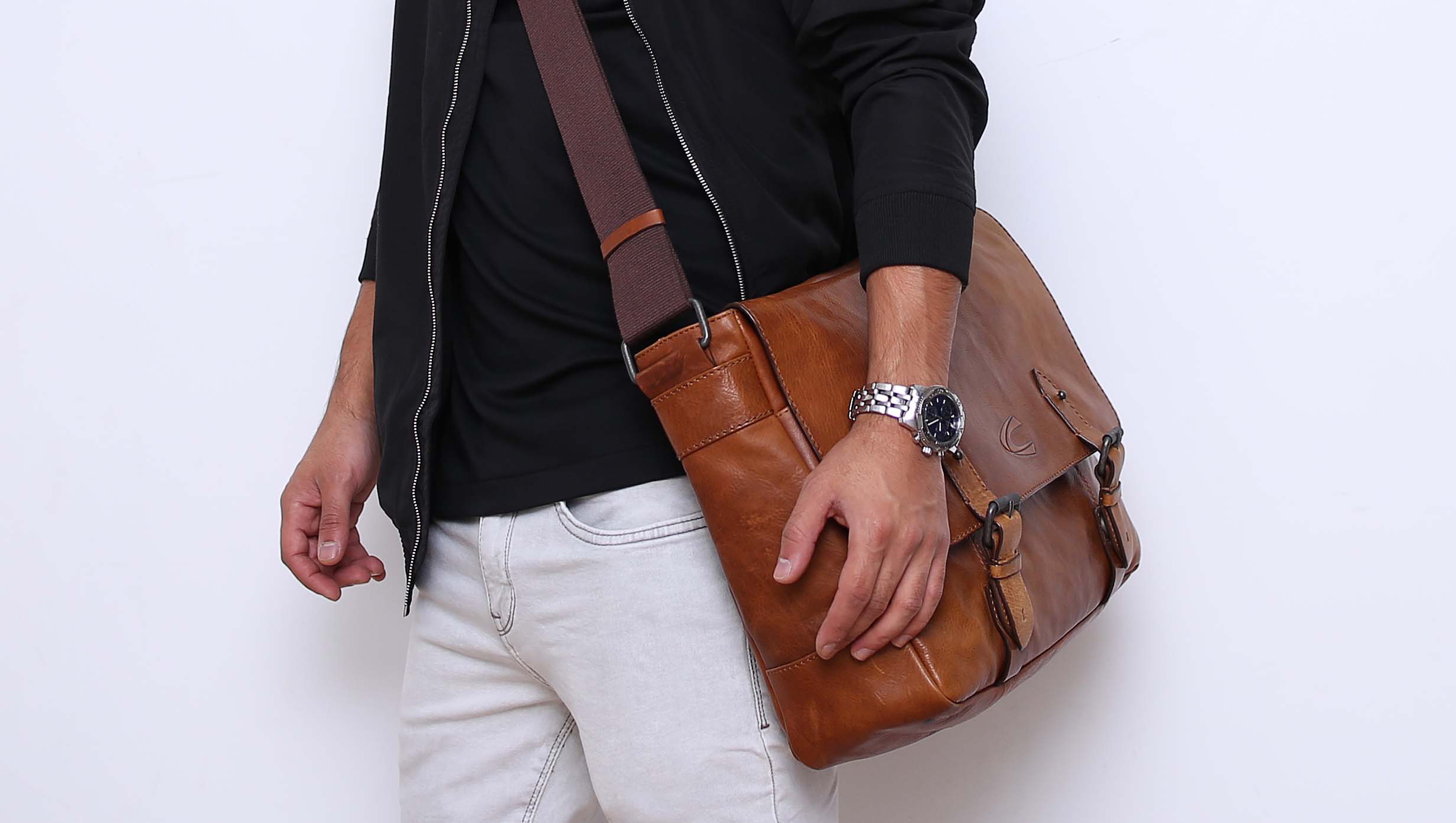 Мужская сумка – между практичностью и модой