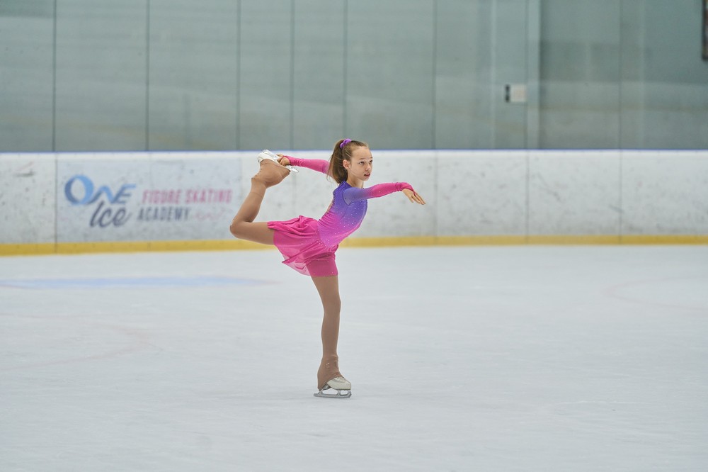 Спортивное будущее ваших детей на OneIce Arena